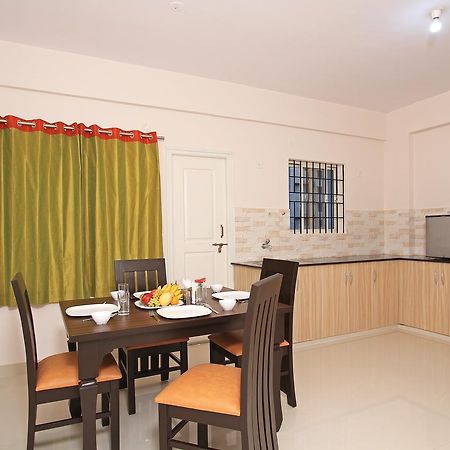 Arra Suites Kempegowda Airport Hotel Бангалор Екстериор снимка