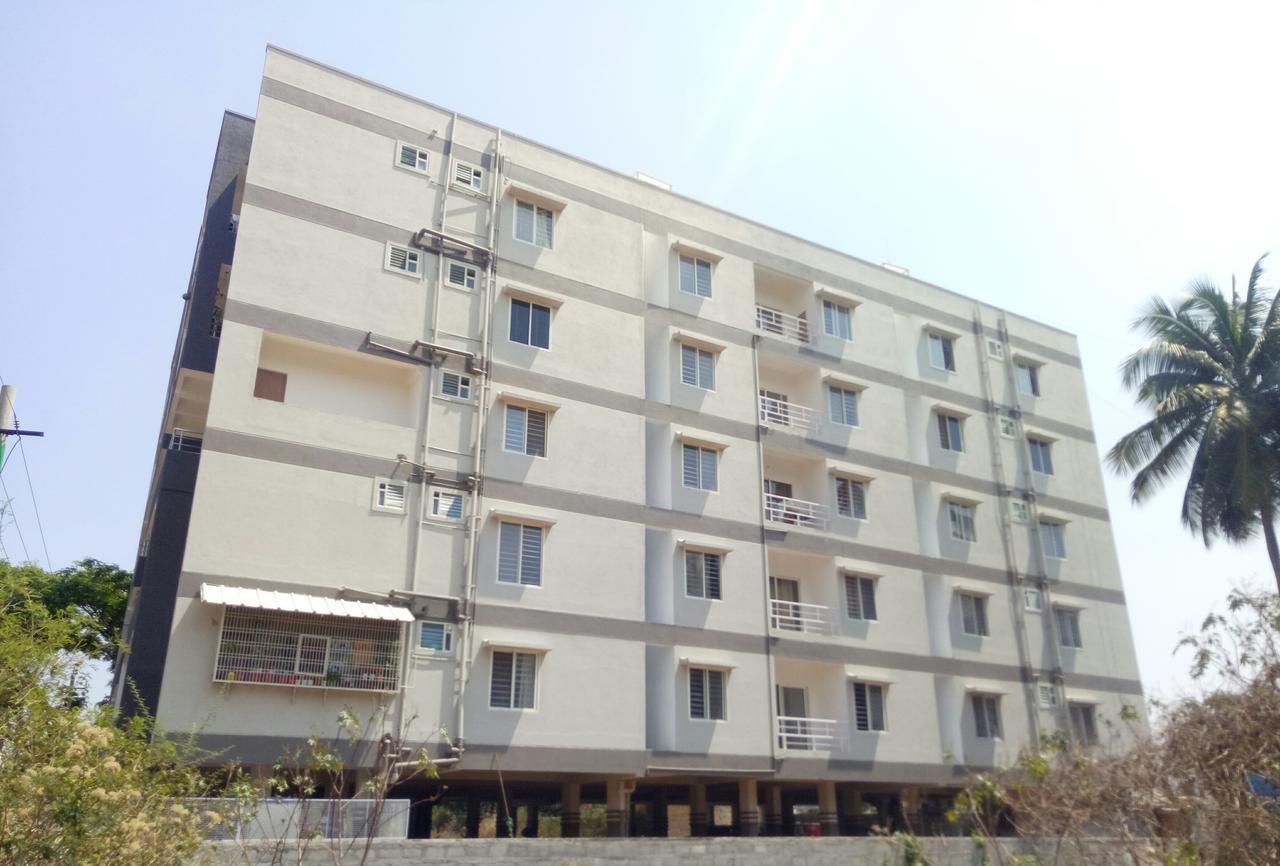 Arra Suites Kempegowda Airport Hotel Бангалор Екстериор снимка
