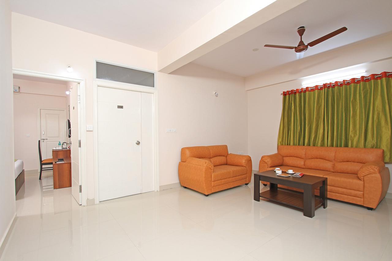 Arra Suites Kempegowda Airport Hotel Бангалор Екстериор снимка