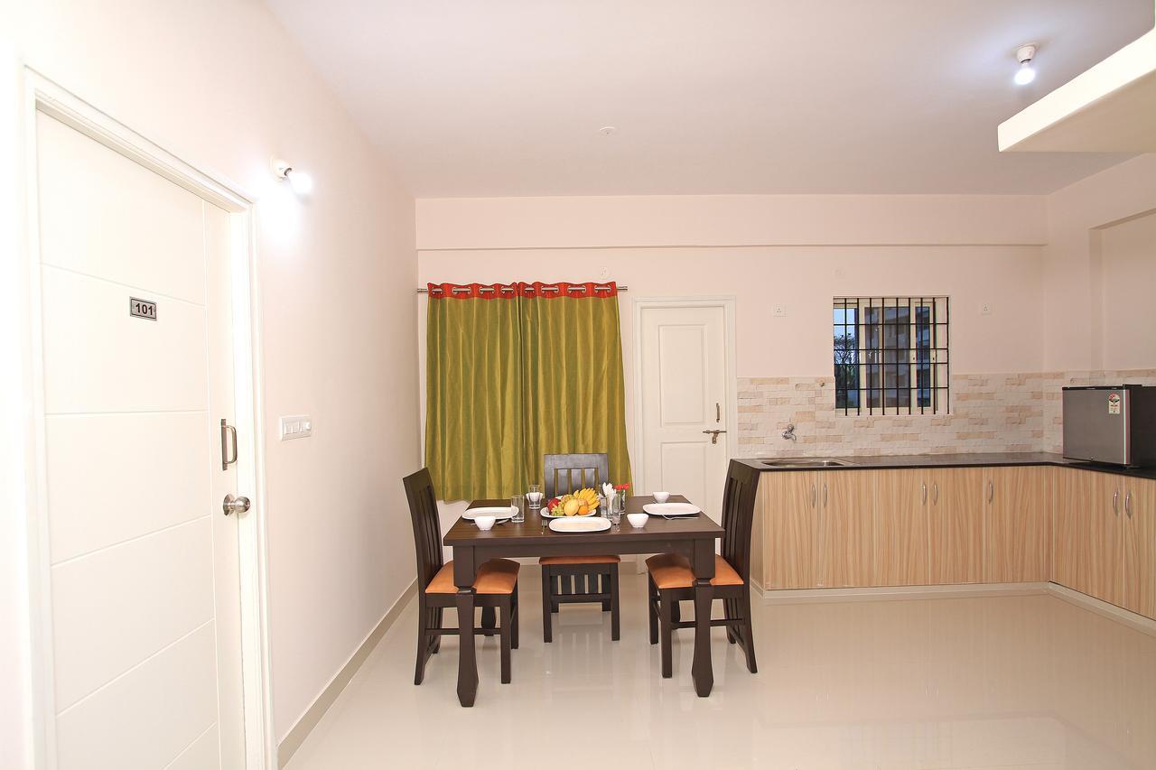 Arra Suites Kempegowda Airport Hotel Бангалор Екстериор снимка
