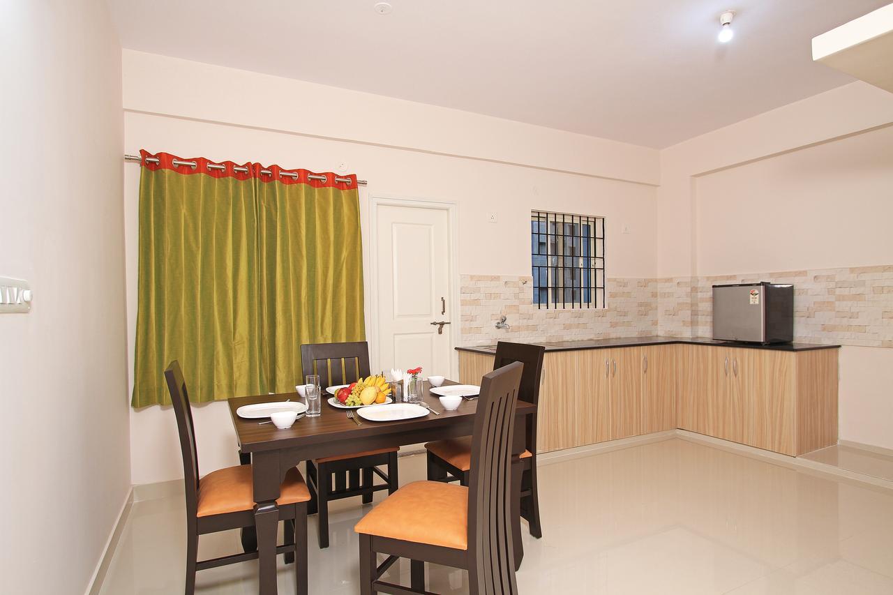 Arra Suites Kempegowda Airport Hotel Бангалор Екстериор снимка