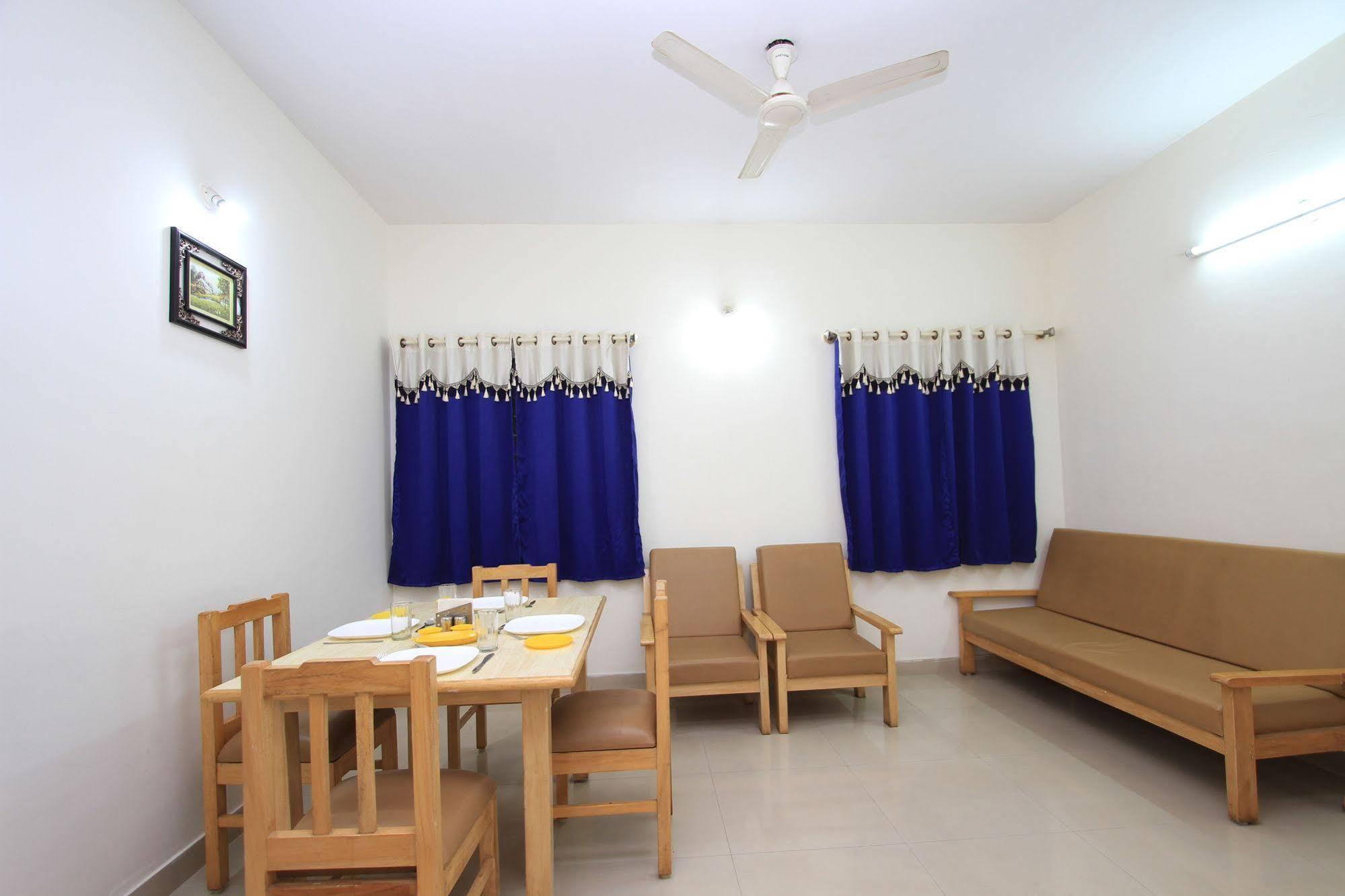 Arra Suites Kempegowda Airport Hotel Бангалор Екстериор снимка